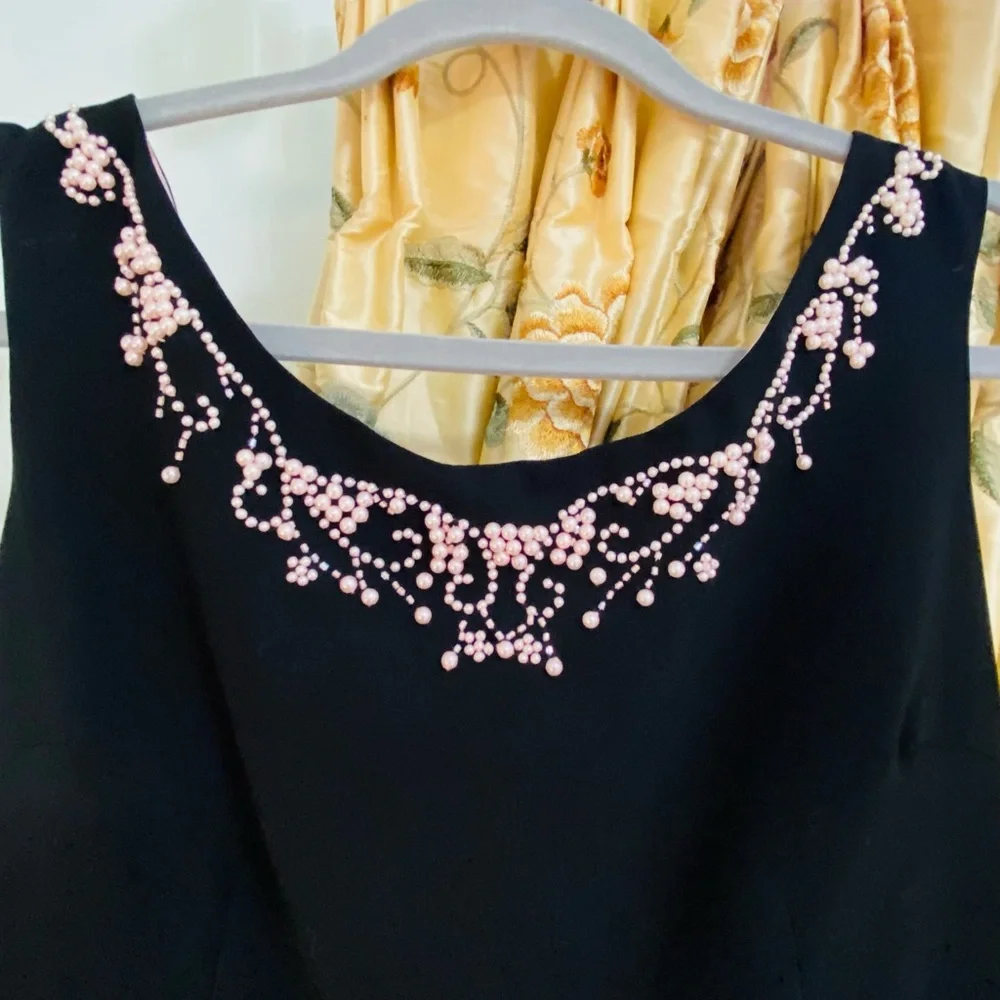 Designer dresses - Picture 2 of 16
